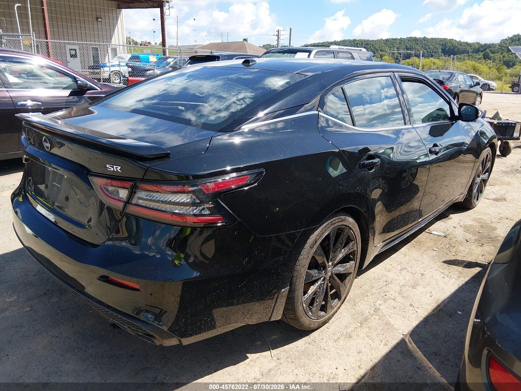 Nissan Maxima 2023