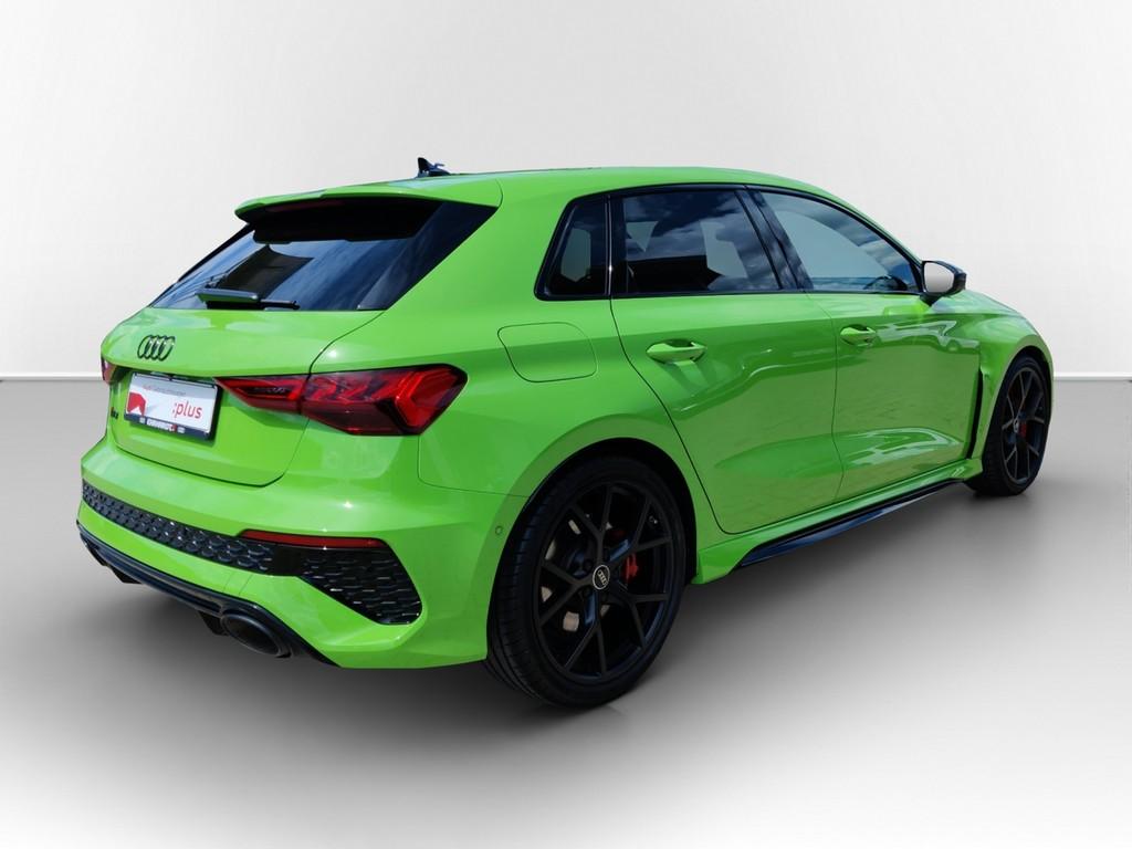 Audi RS3 2024
