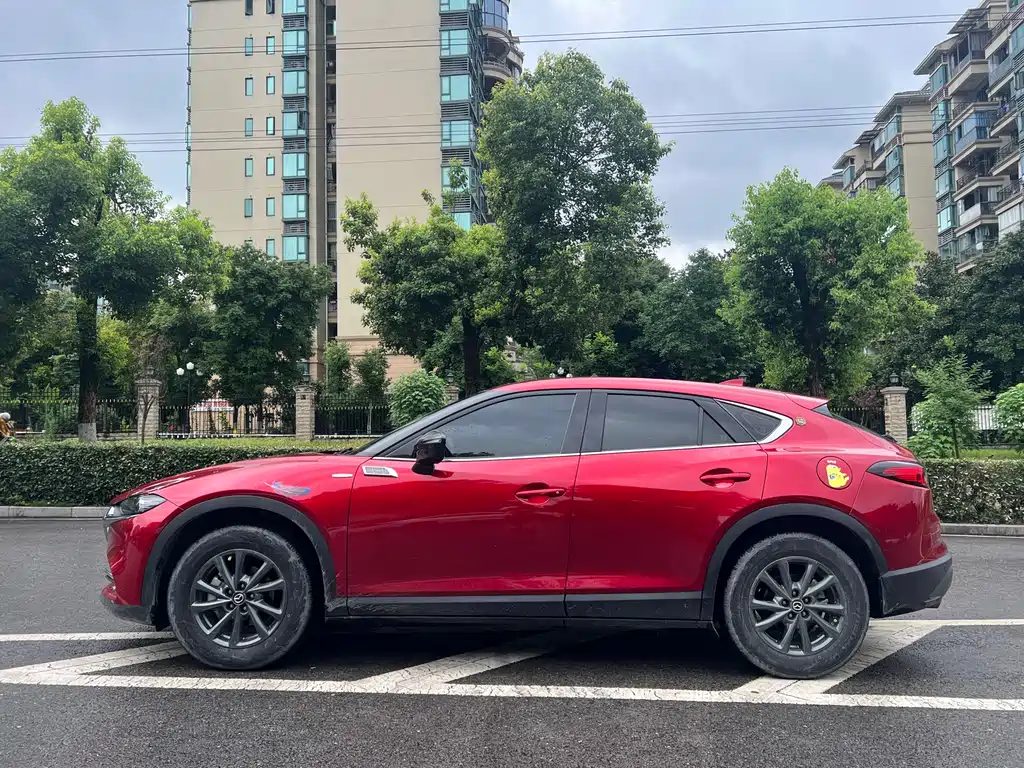 Mazda CX-4 2021