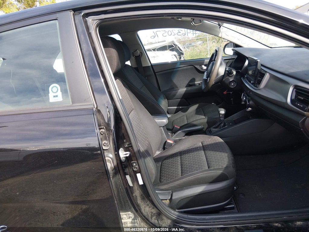 Kia Rio 2021