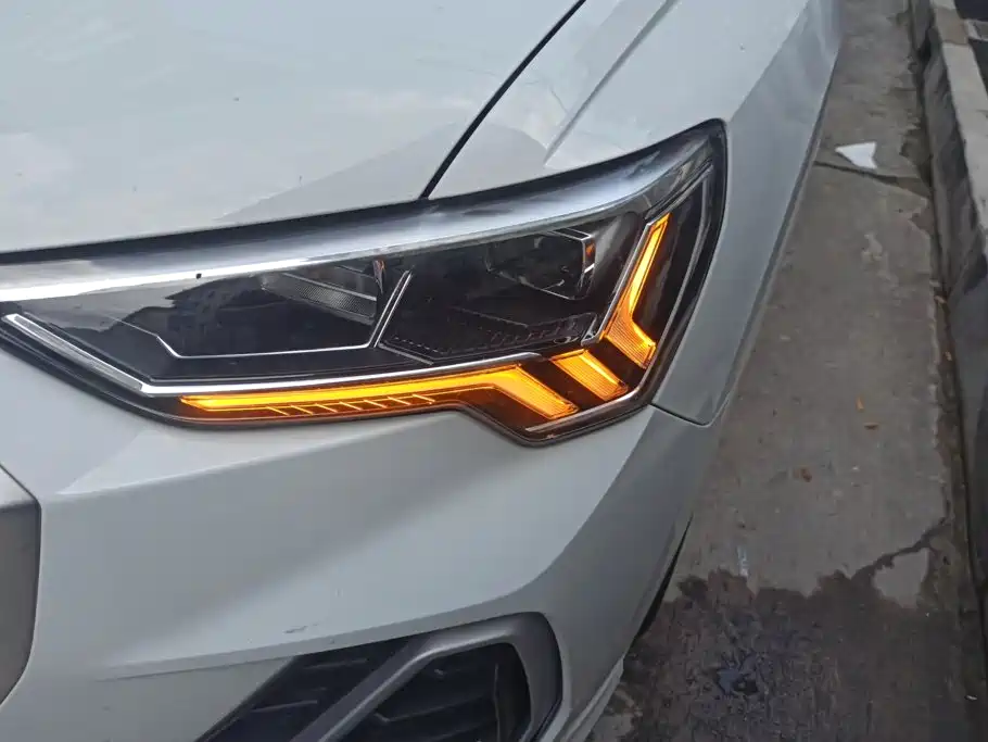 Audi Q3 2021