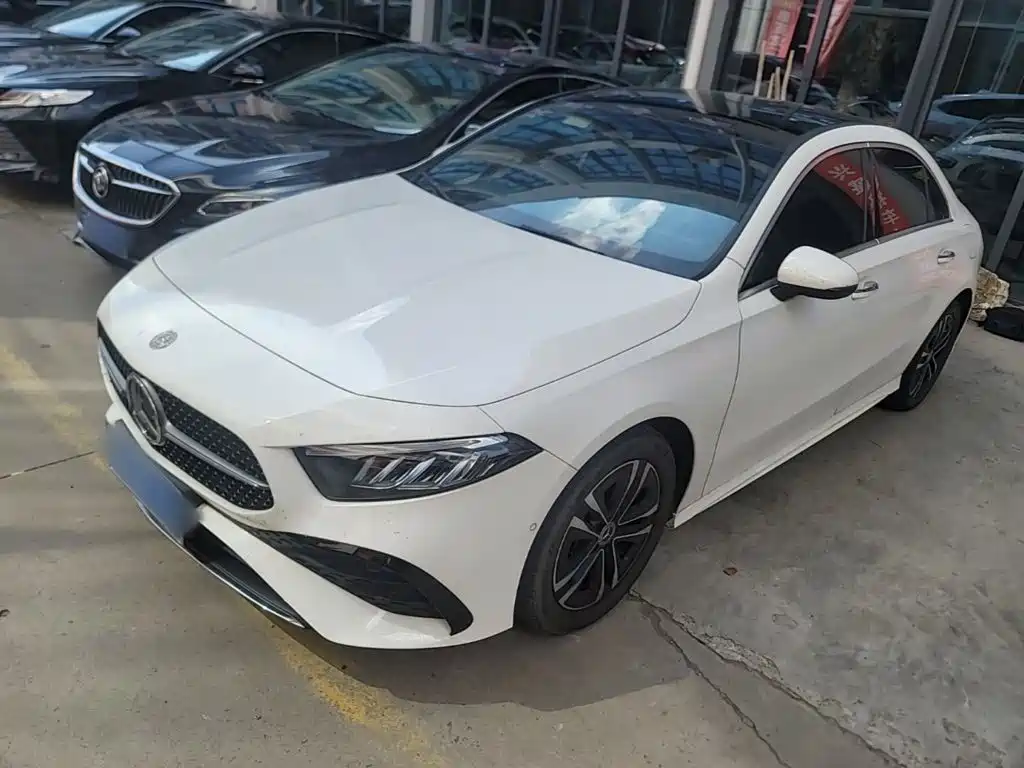 Mercedes-Benz A-Класс 2023