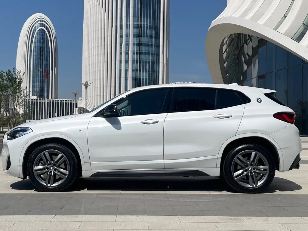 BMW X2 2023