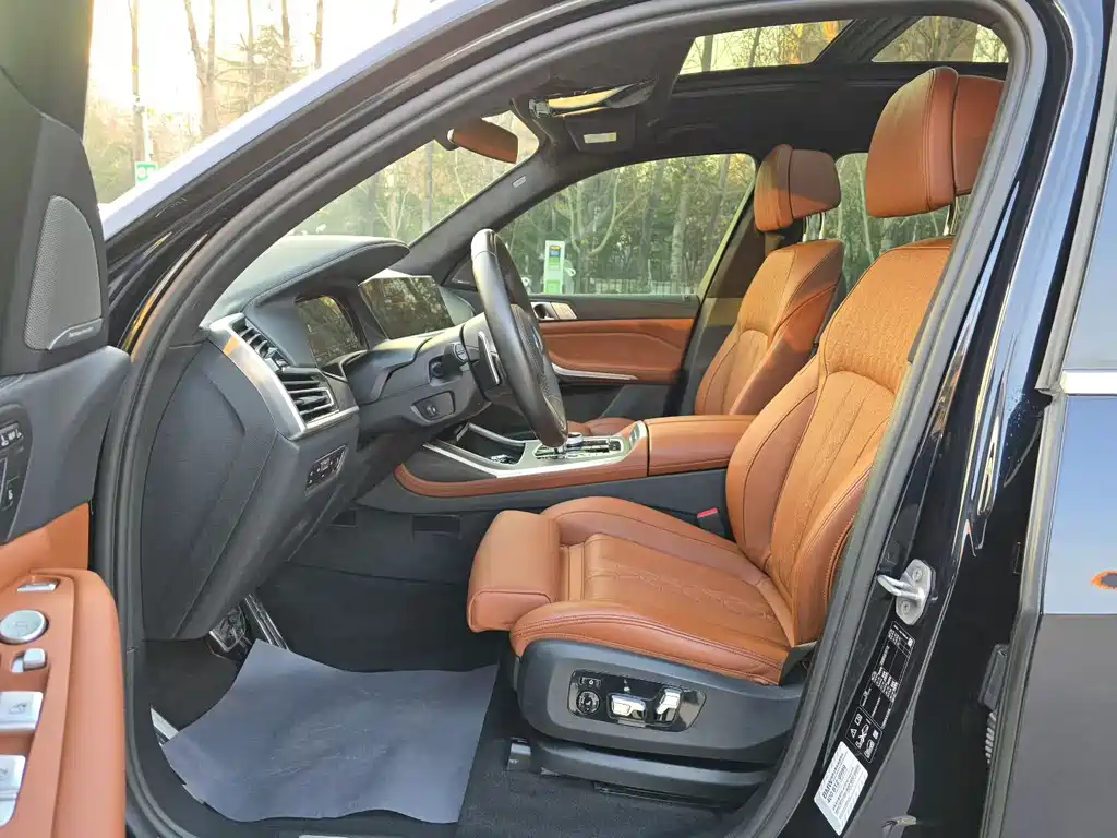 BMW X7 2022