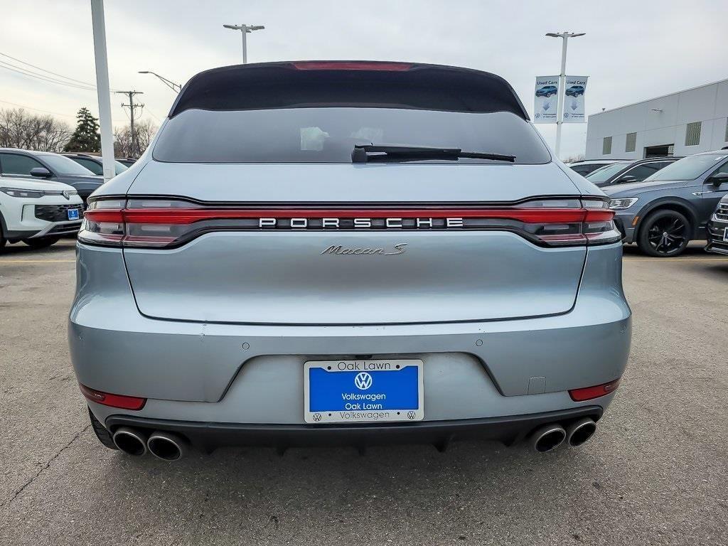 Porsche Macan 2021