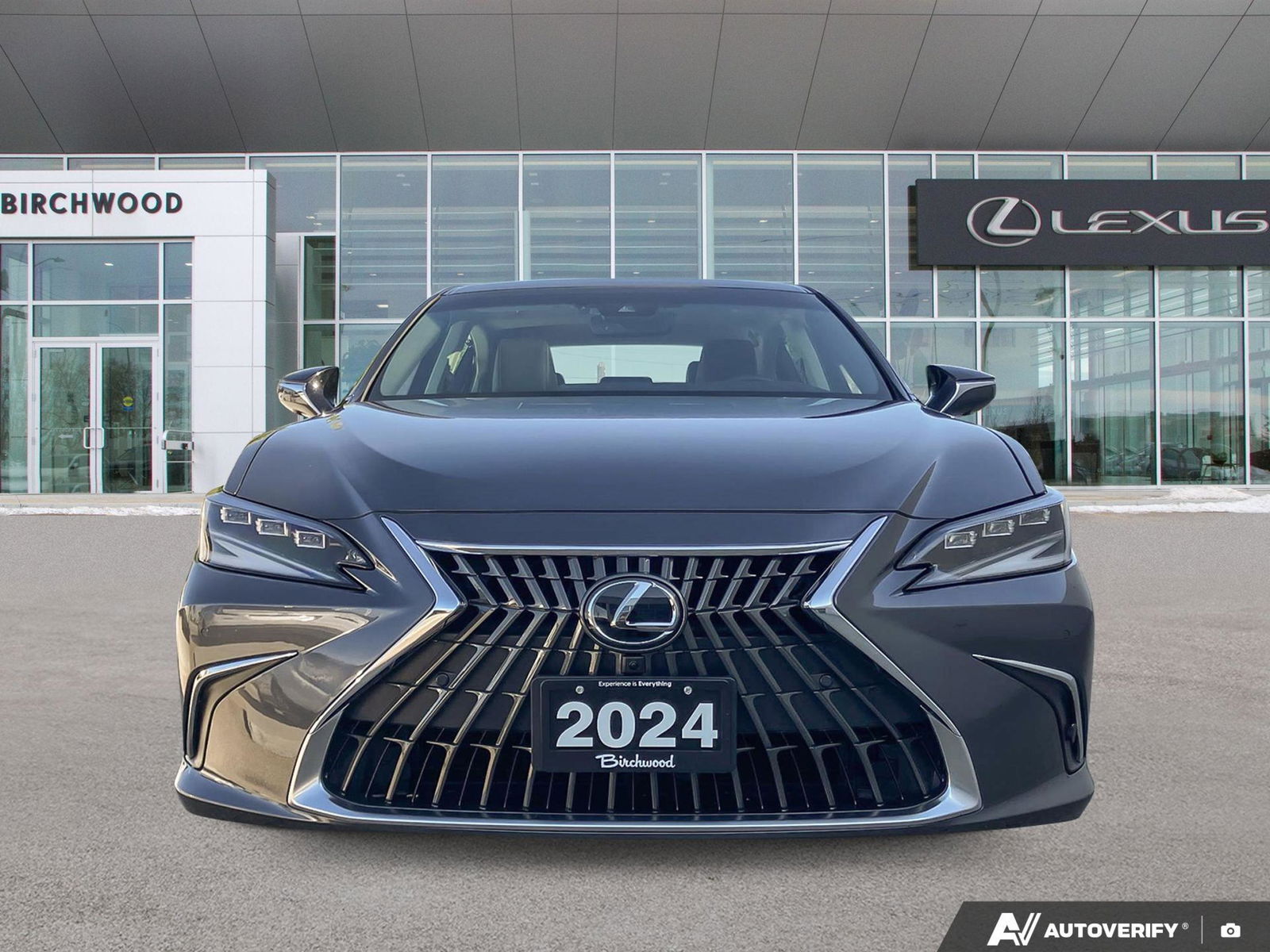 Lexus ES 2024