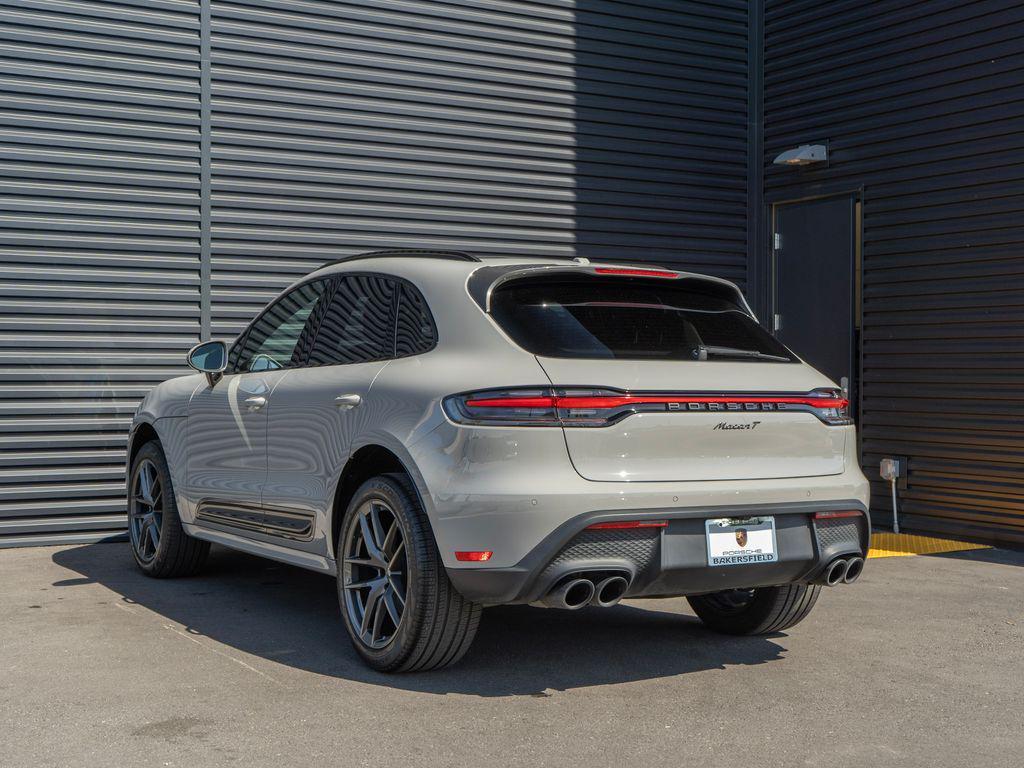 Porsche Macan 2025