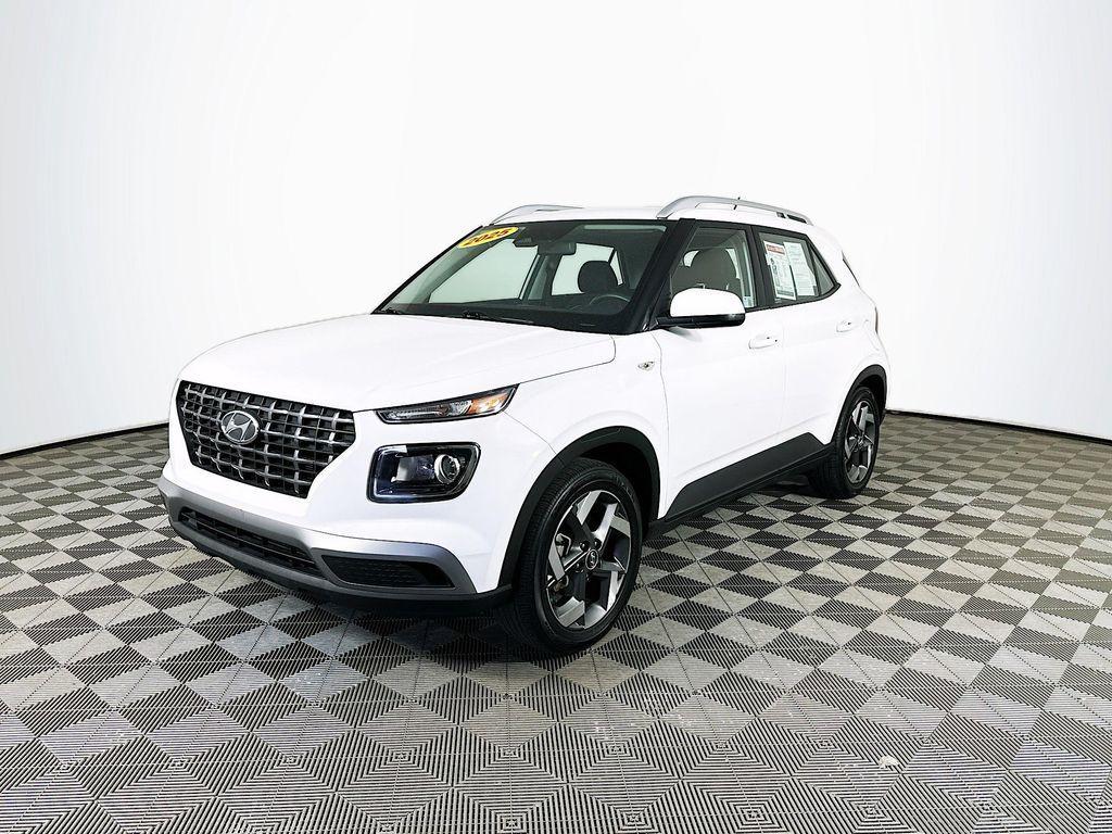 Hyundai Venue 2025