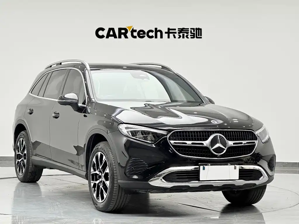 Mercedes-Benz GLC 2023