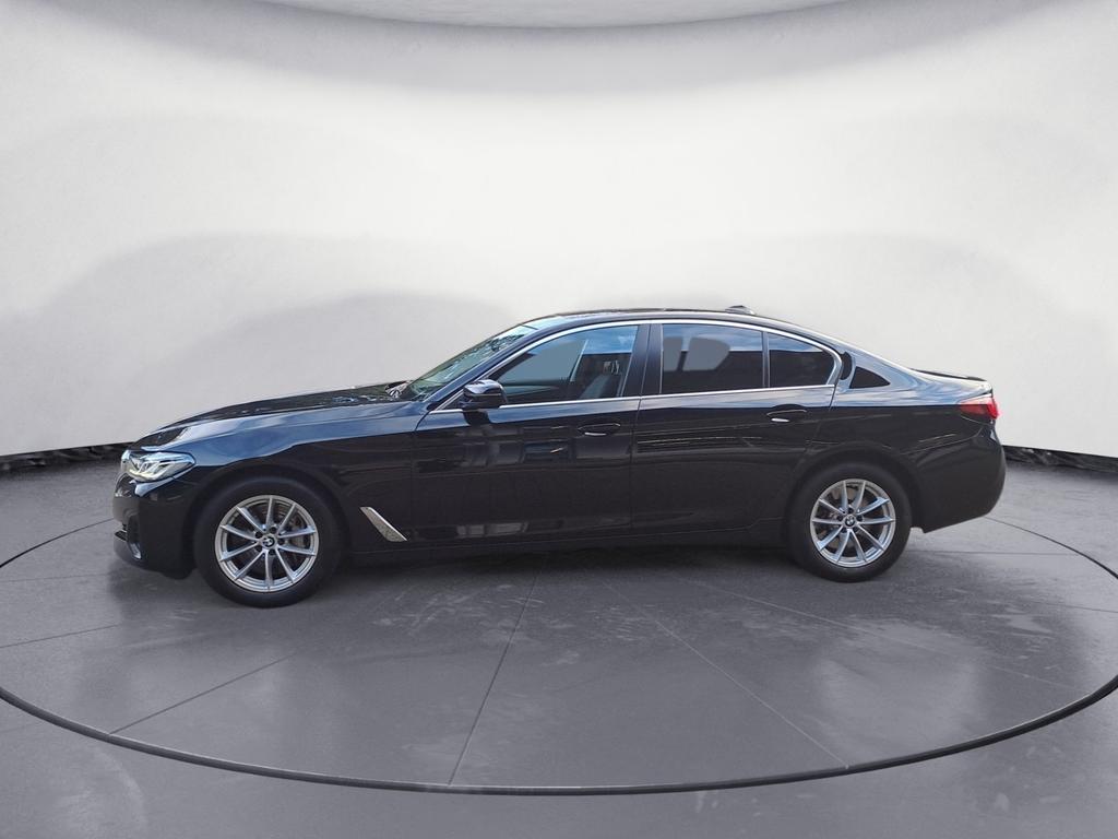 BMW 540 2023