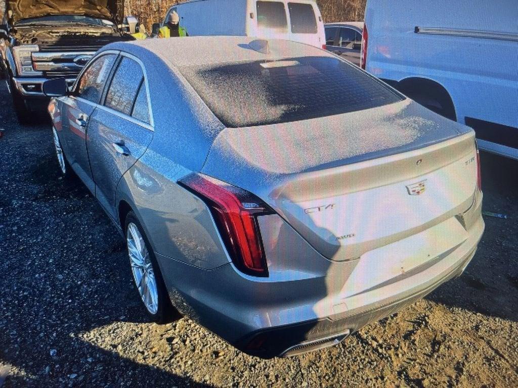 Cadillac CT4 2023