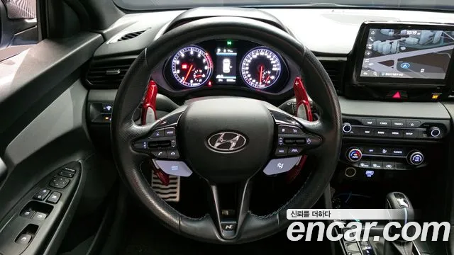 Hyundai Veloster 2022