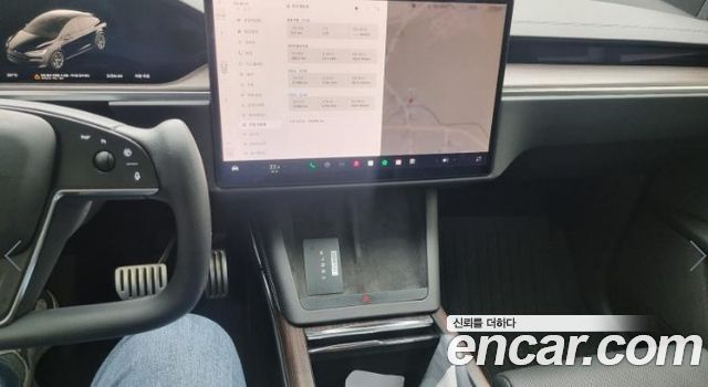 Tesla Model X 2023