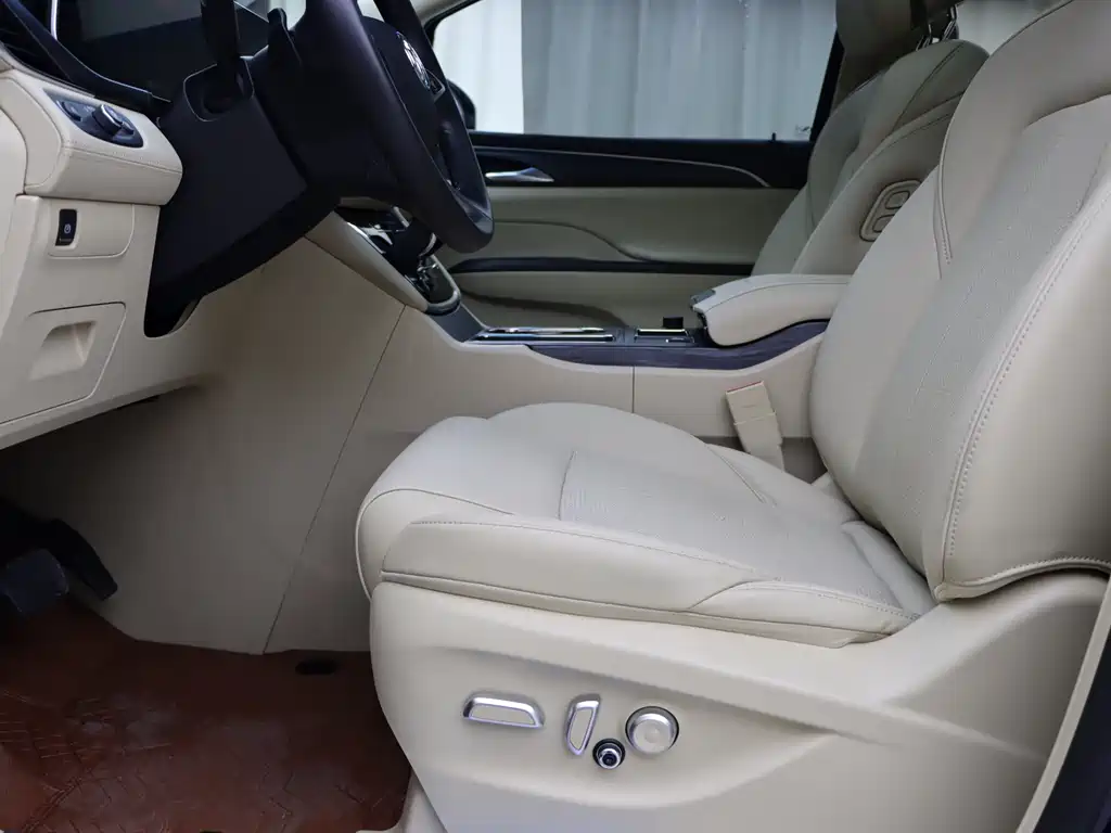 Buick GL8 2022