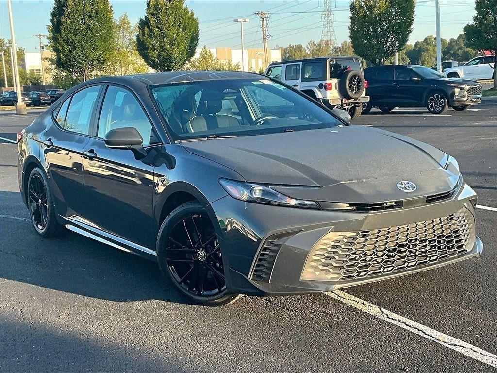 Toyota Camry 2025