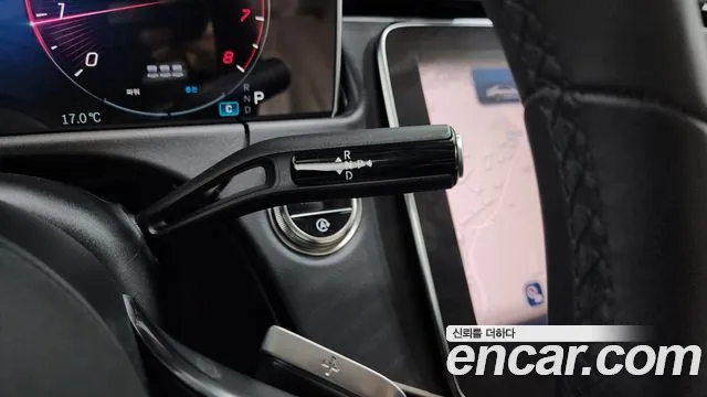 Mercedes-Benz E-Класс 2025