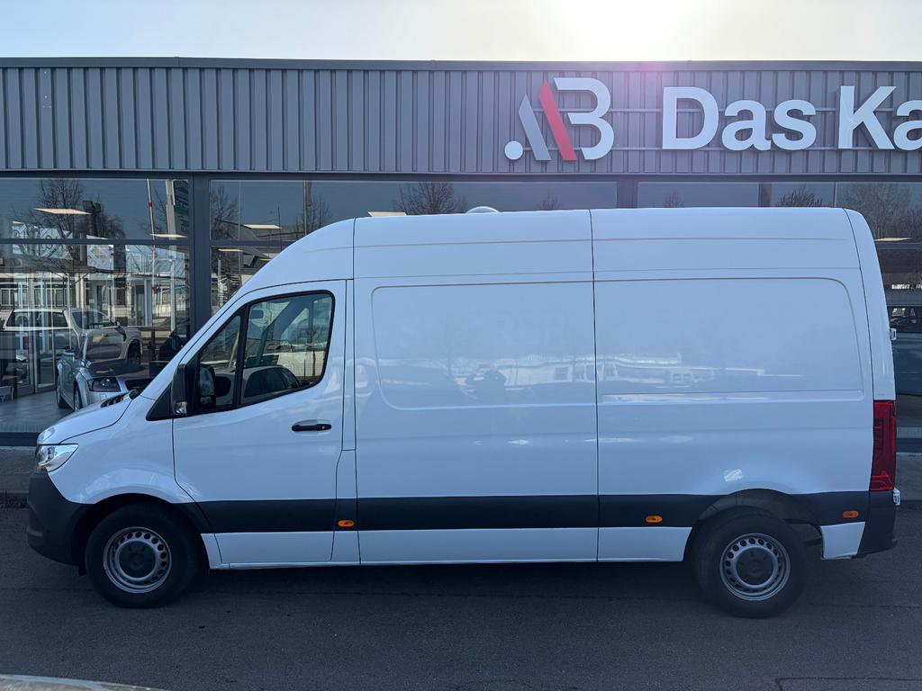 Mercedes-Benz SPRINTER 2022