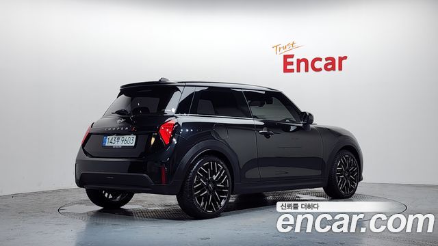 Mini COOPER 2025