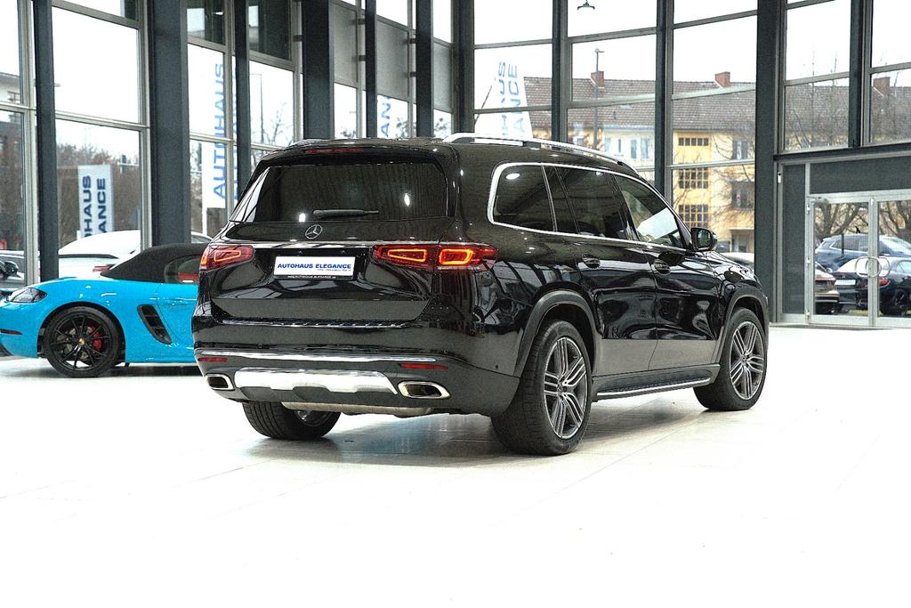 Mercedes-Benz GLS 580 2023