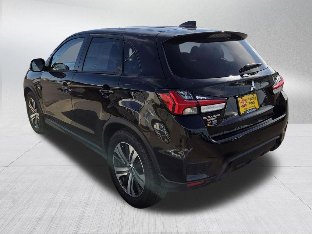 Mitsubishi Outlander Sport 2024