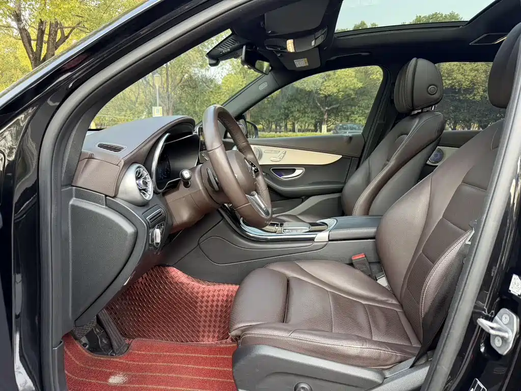 Mercedes-Benz GLC 2022