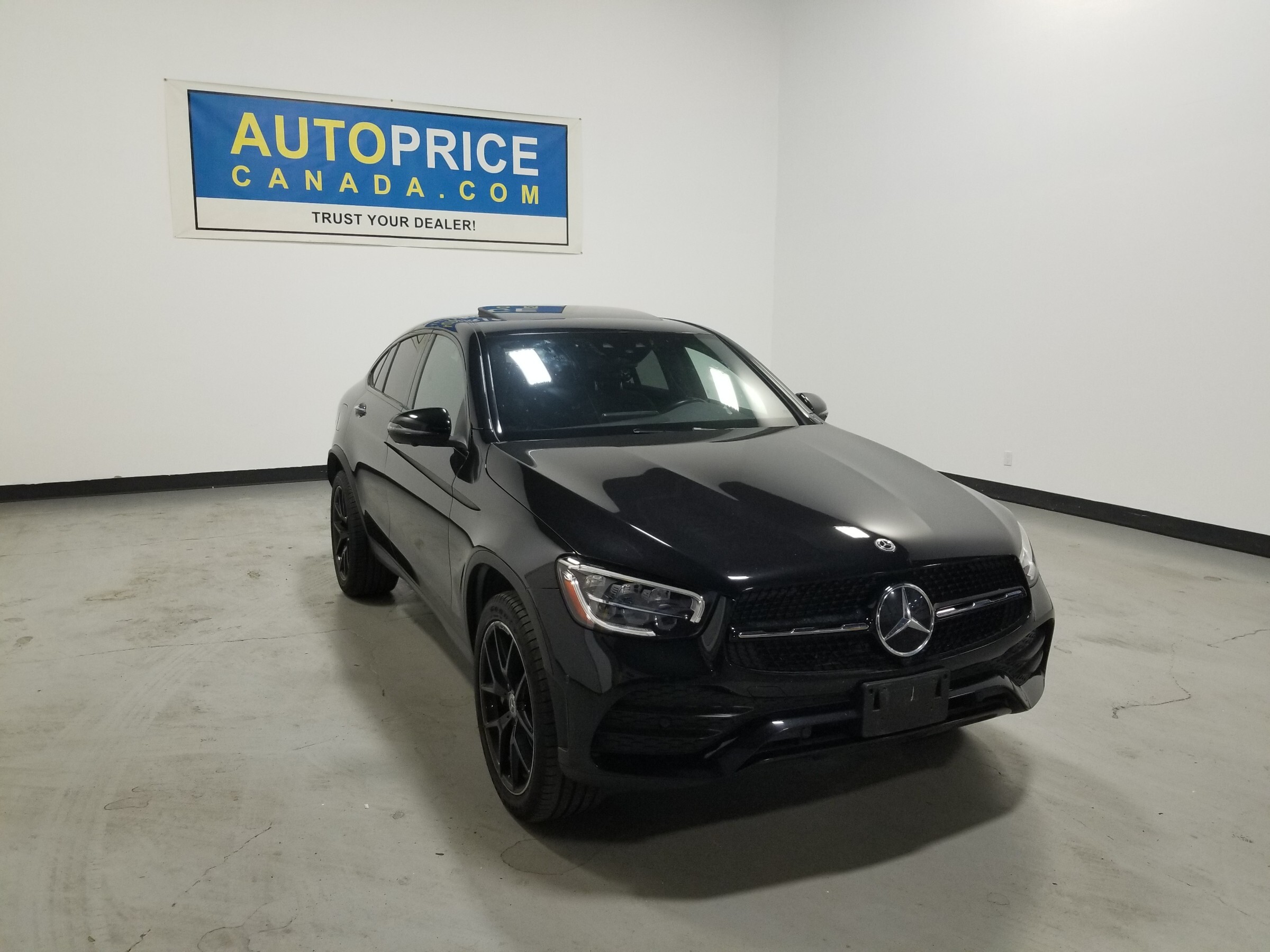 Mercedes-Benz GLC 2023