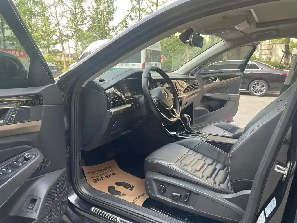 Volkswagen Passat 2020