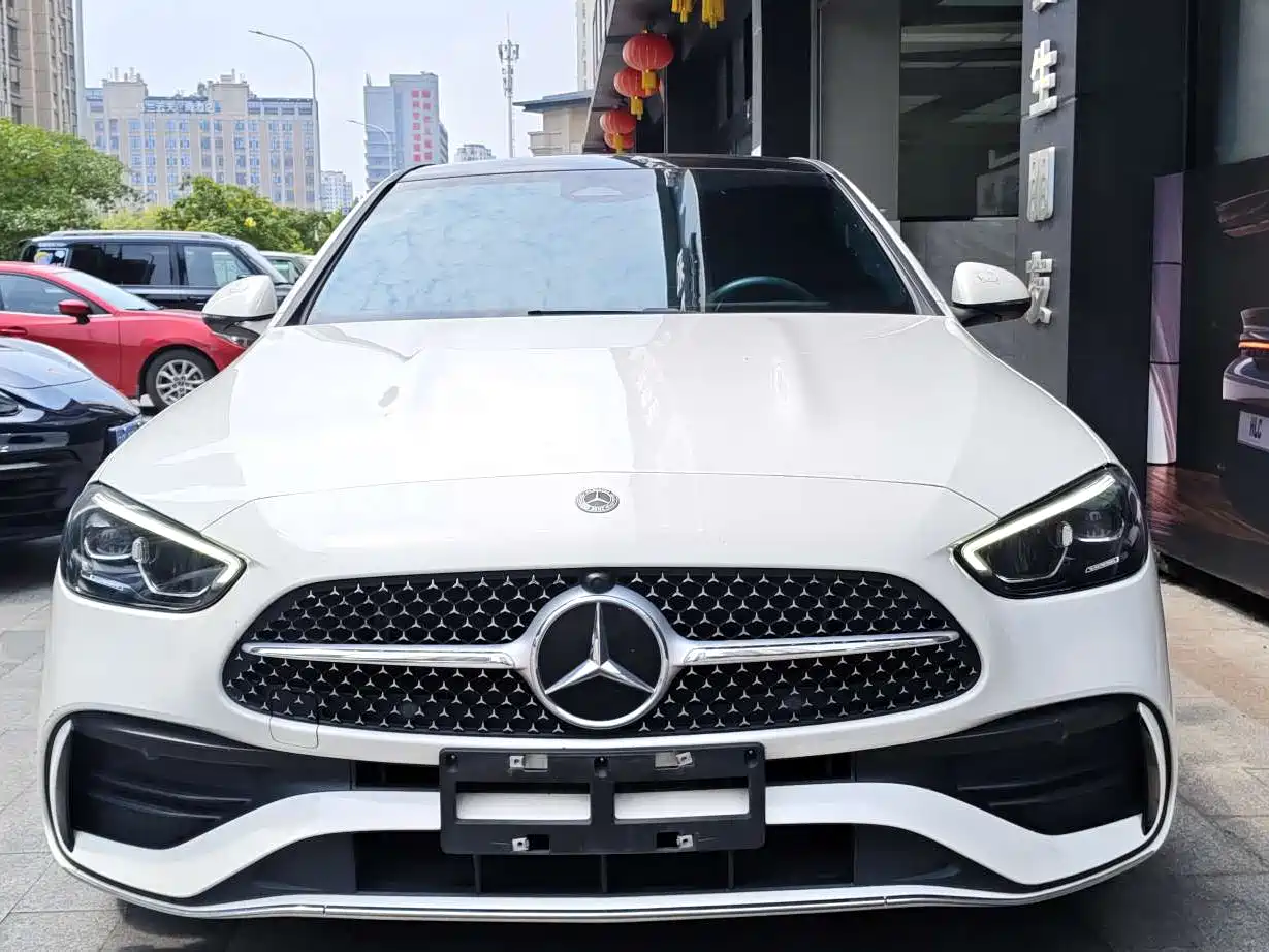 Mercedes-Benz C-Класс 2023