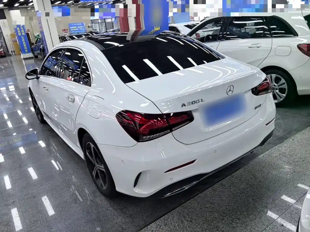 Mercedes-Benz A-Класс 2023