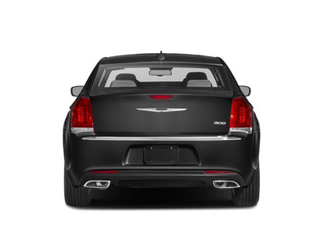 Chrysler 300 2021