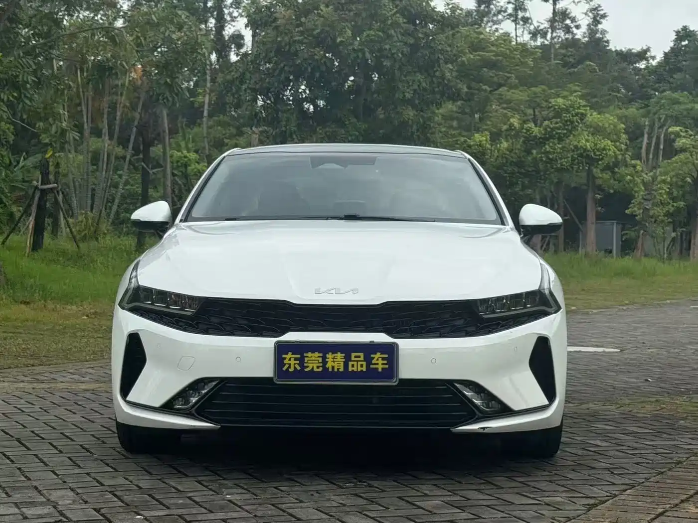 Kia K5 2023