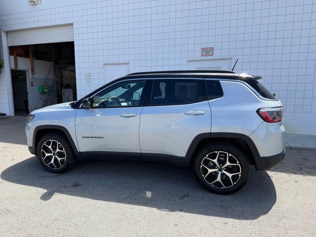 Jeep Compass 2025