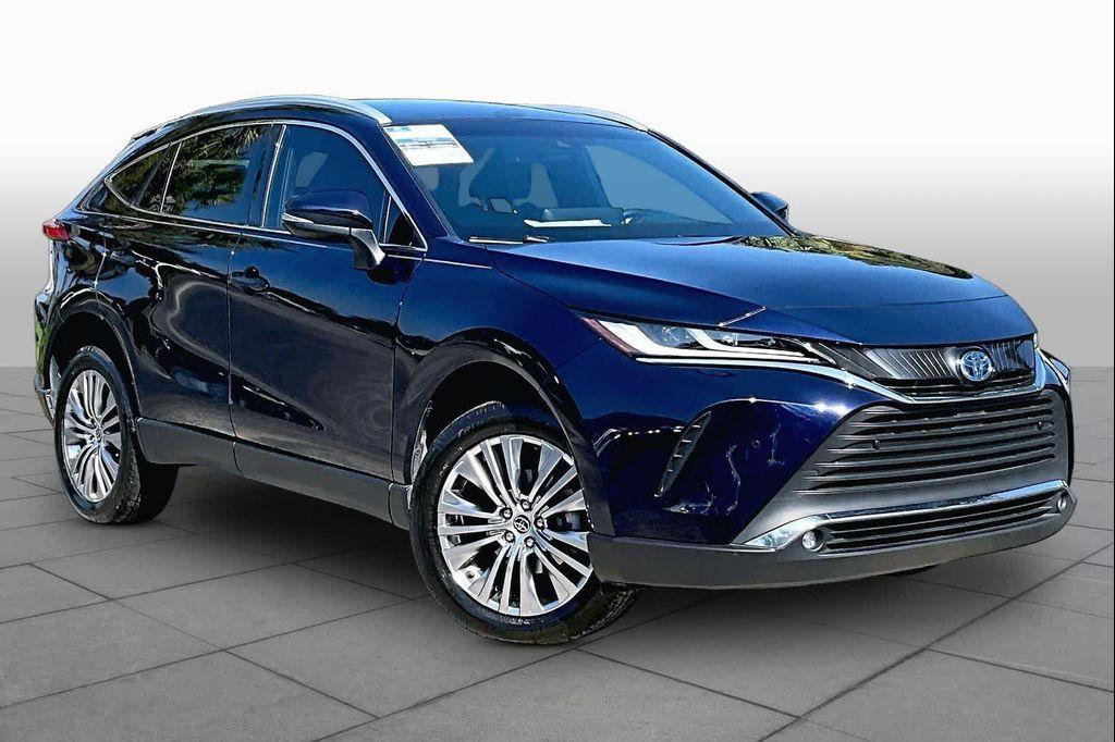 Toyota Venza 2023