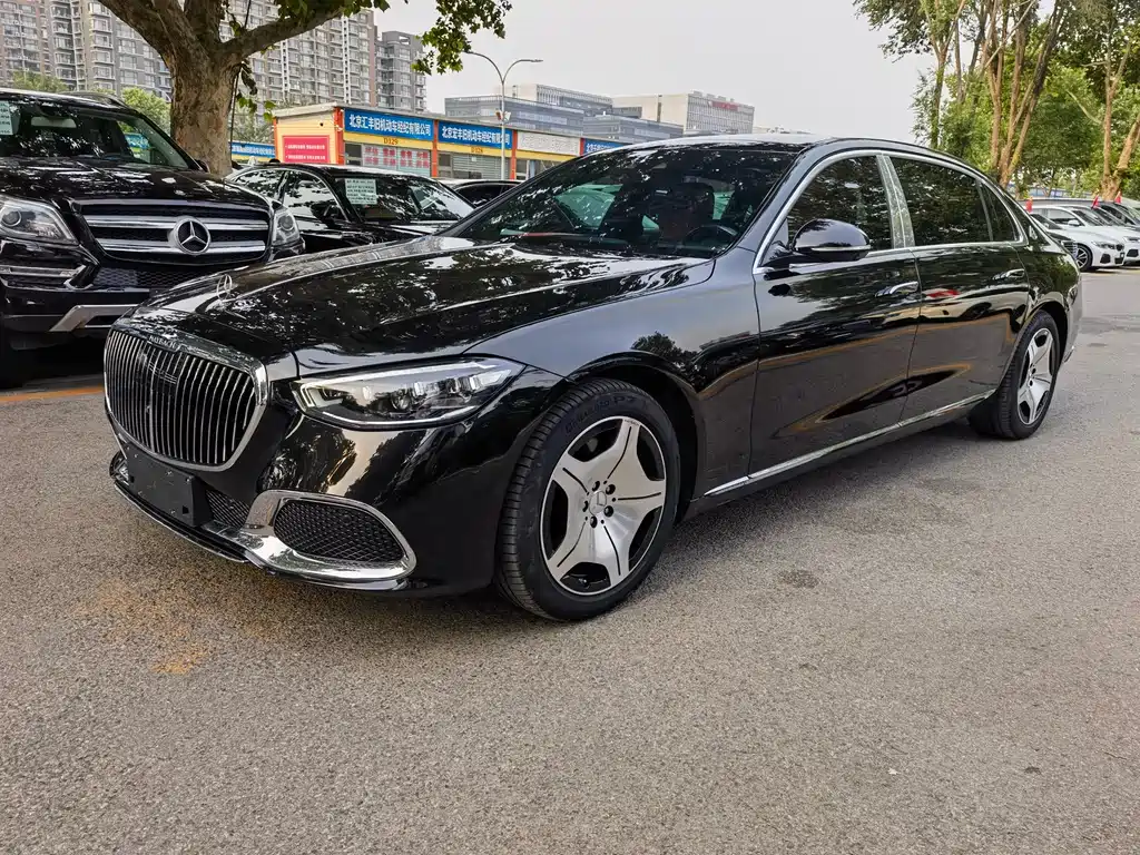Mercedes-Benz Maybach S-Класс 2021