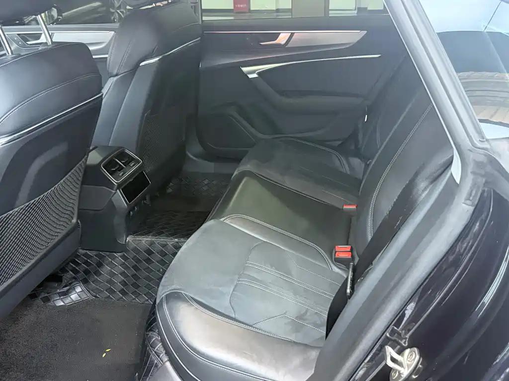Audi A7 2023