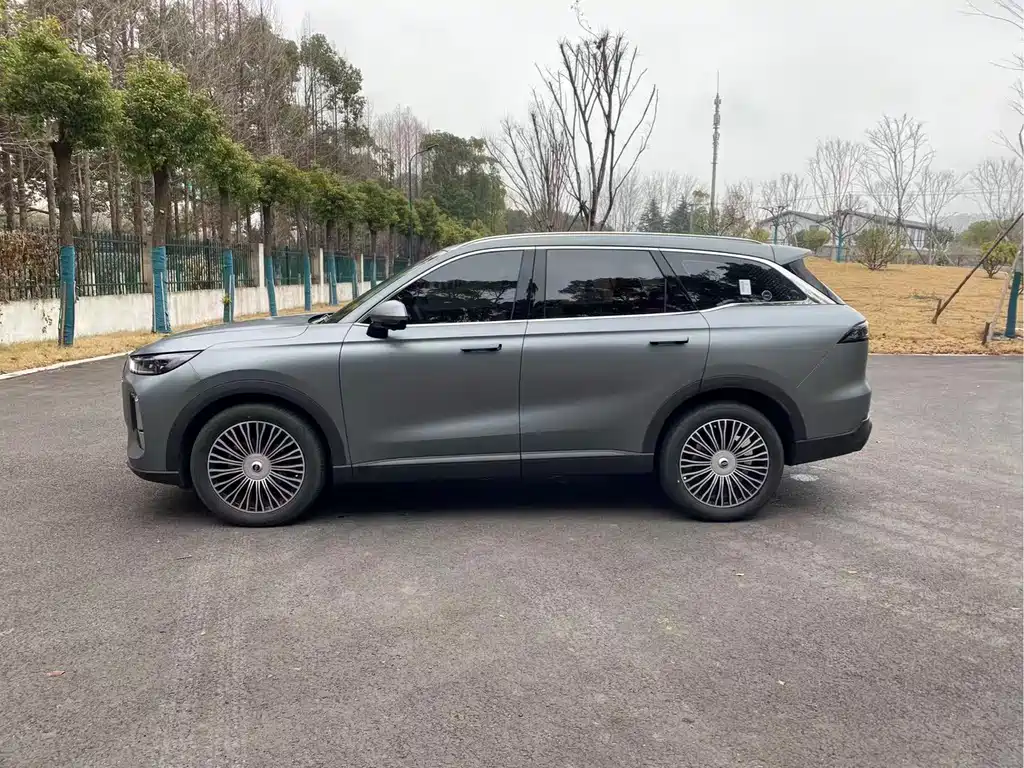 CHERY Tiggo 8L 2025