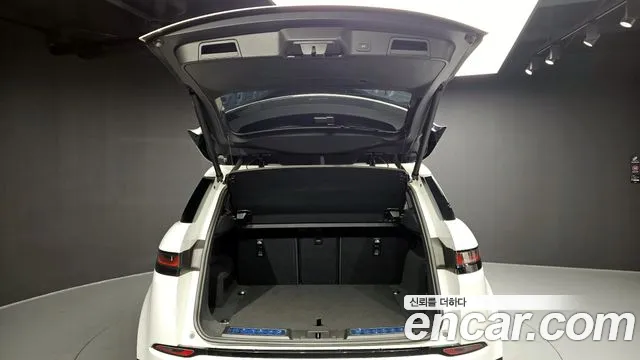 Land Rover Range Rover Evoque 2023