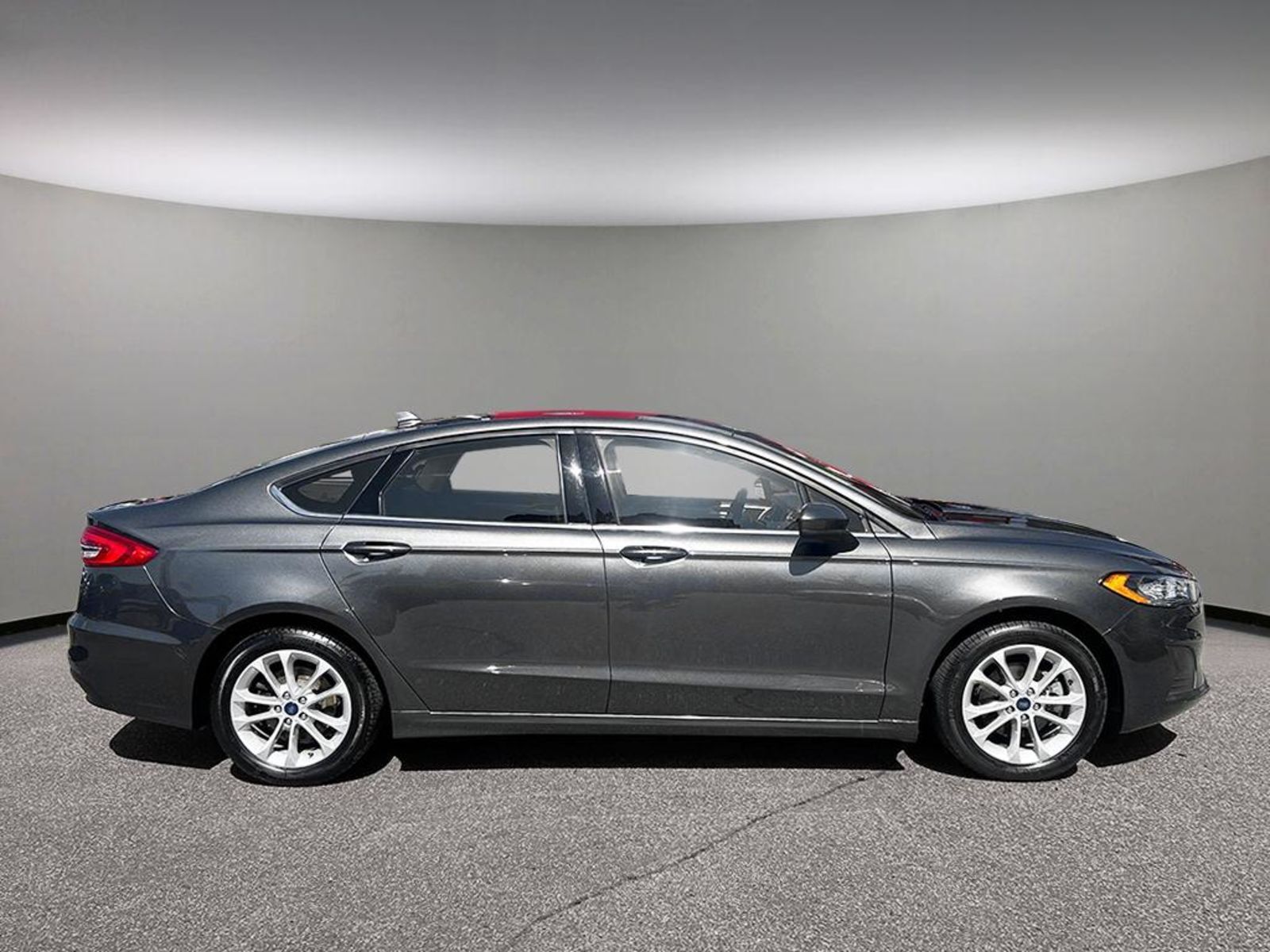 Ford Fusion 2020