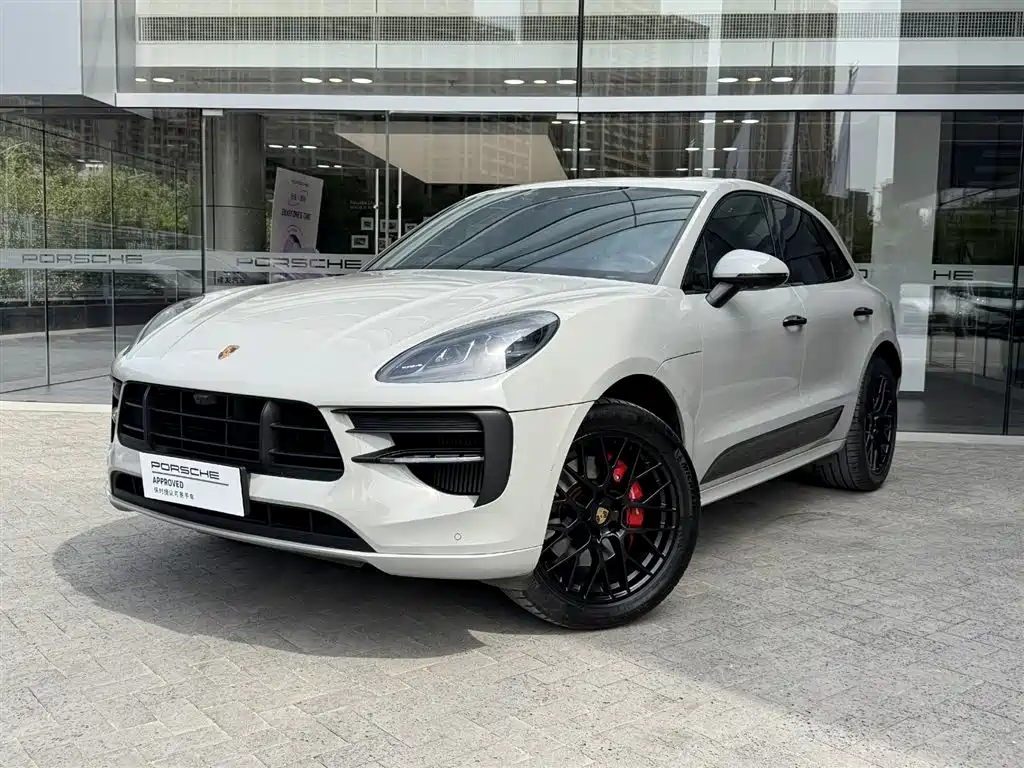Porsche Macan 2021