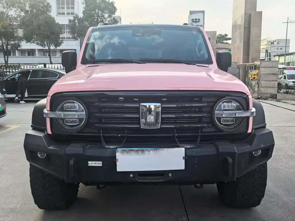 Tank 300 2021
