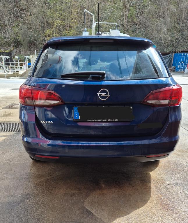 Opel Astra 2022