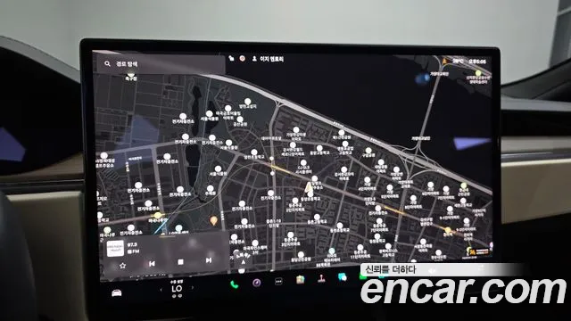 Tesla Model S 2023