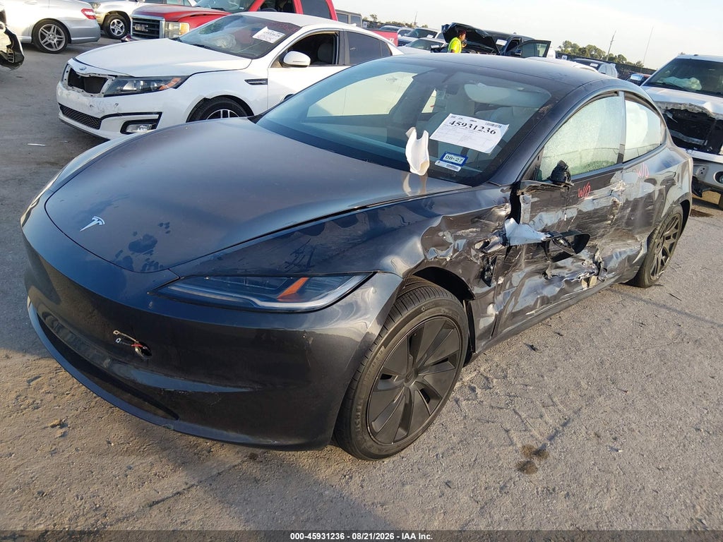 Tesla Model 3 2025