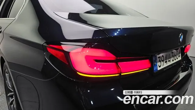 BMW 5 серии 2022