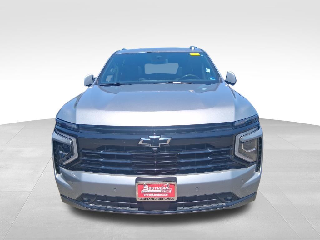 Chevrolet Suburban 2025