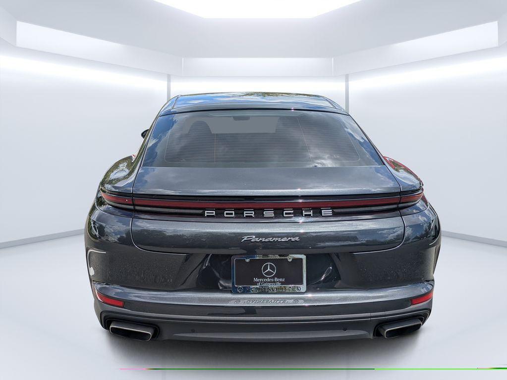 Porsche Panamera 2025