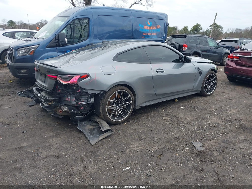 BMW M4 2023