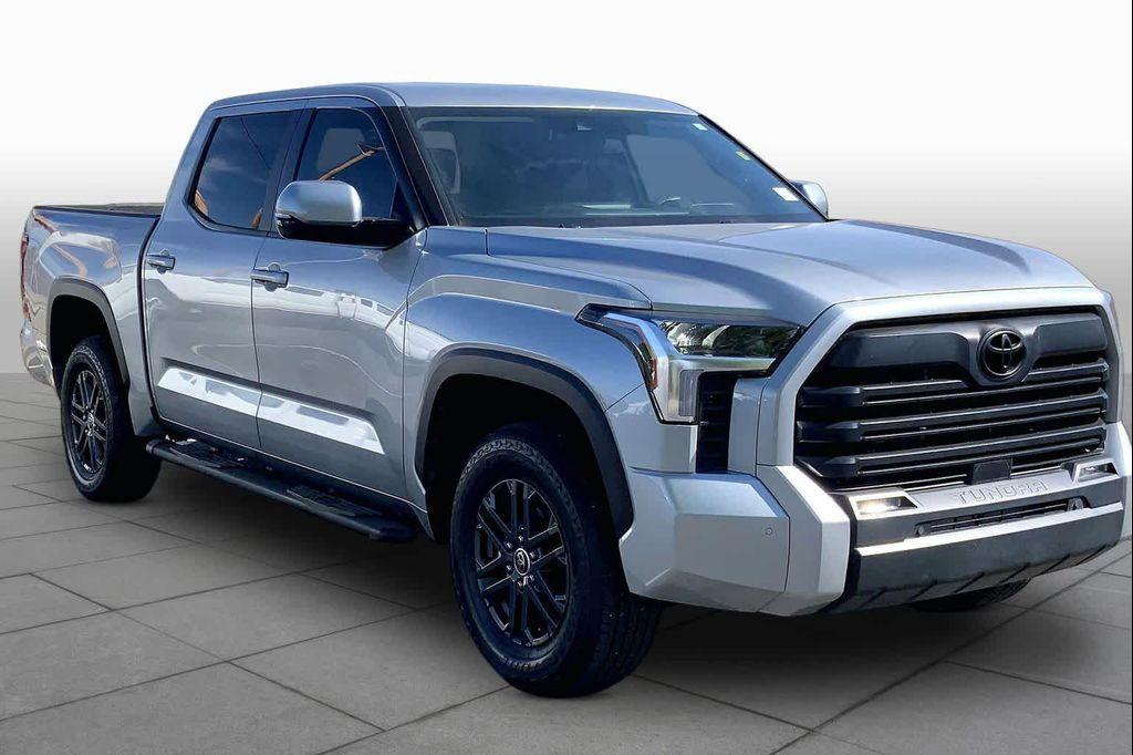 Toyota Tundra 2024