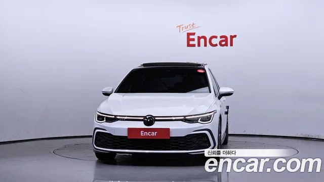 Volkswagen Golf 2024