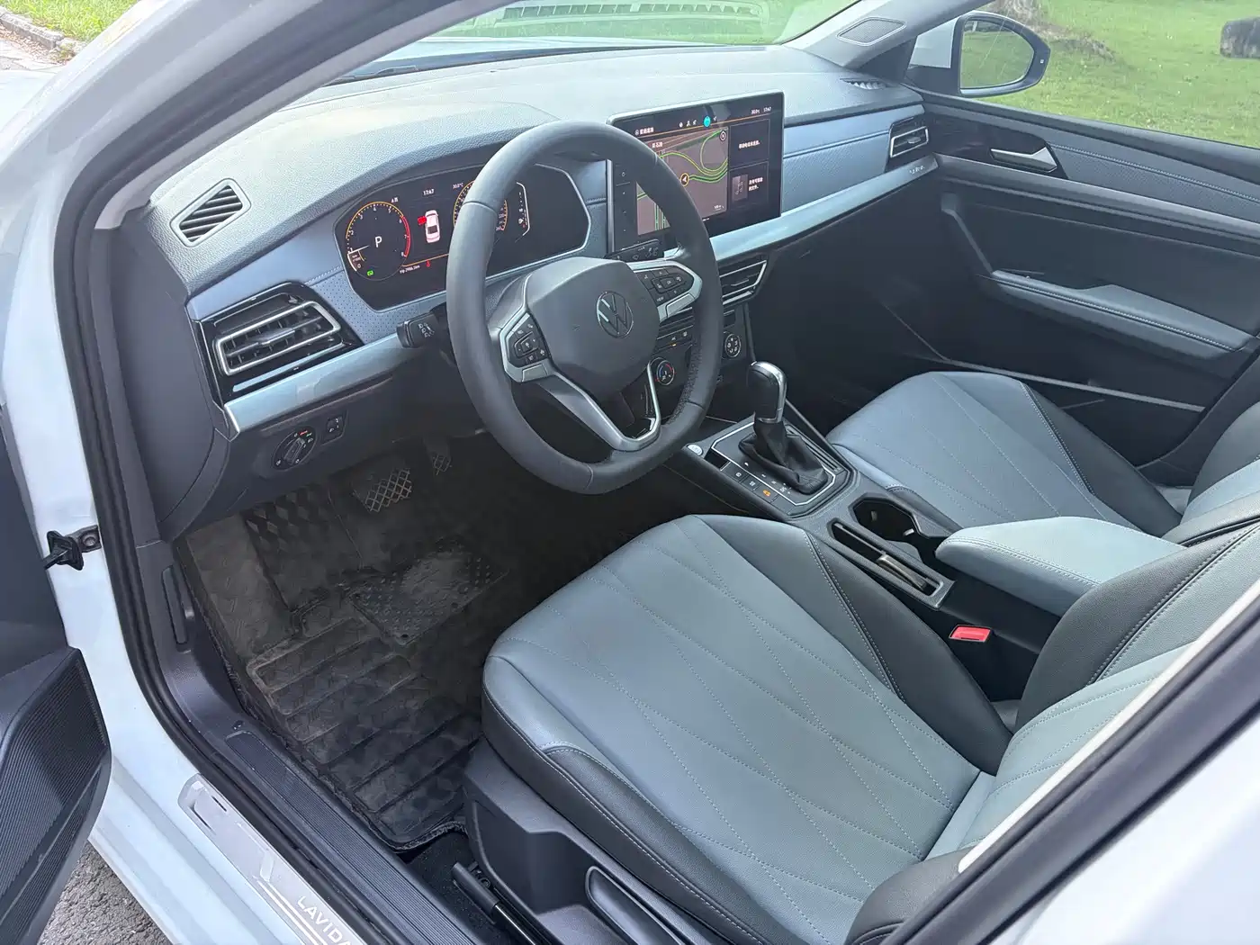 Volkswagen Lavida 2024